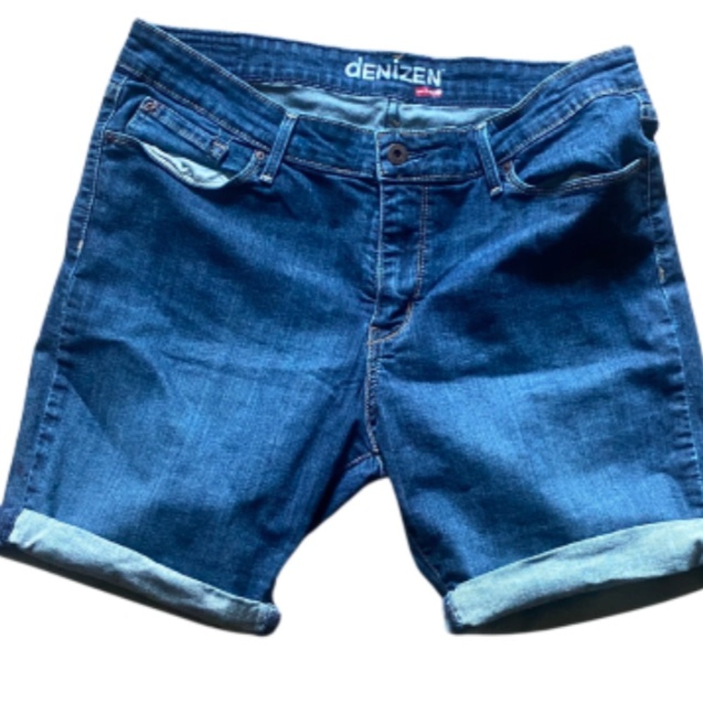 DENIZEN from Levi’s Women’s Denim Shorts Size 14